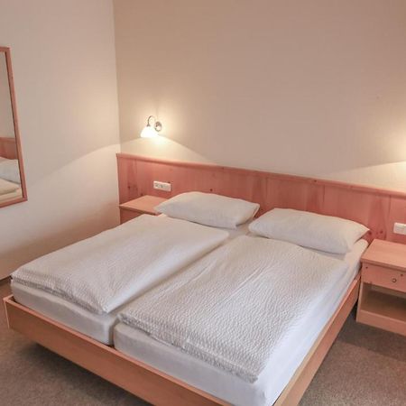 Gasthof Pension Pichlernwirt Himmelberg Bagian luar foto