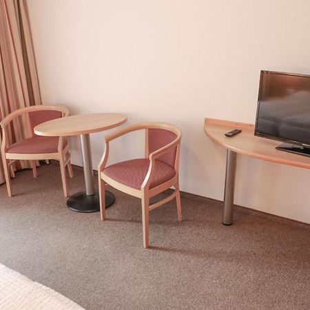Gasthof Pension Pichlernwirt Himmelberg Bagian luar foto